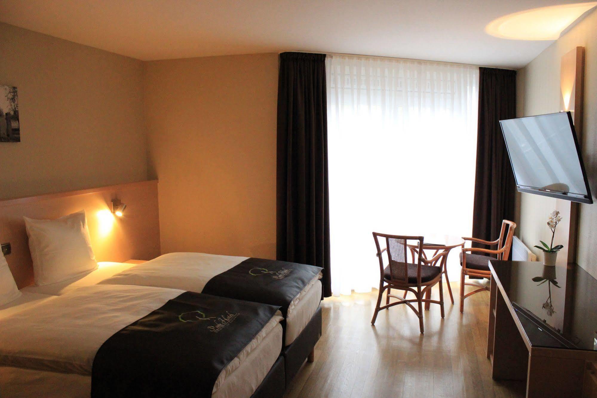 Park Hotel Kelmis ภายนอก รูปภาพ