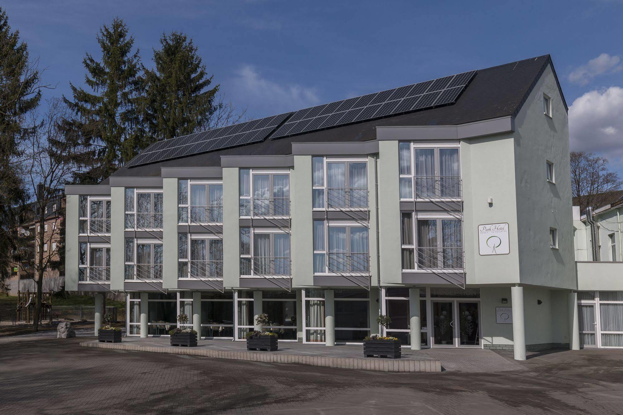 Park Hotel Kelmis ภายนอก รูปภาพ