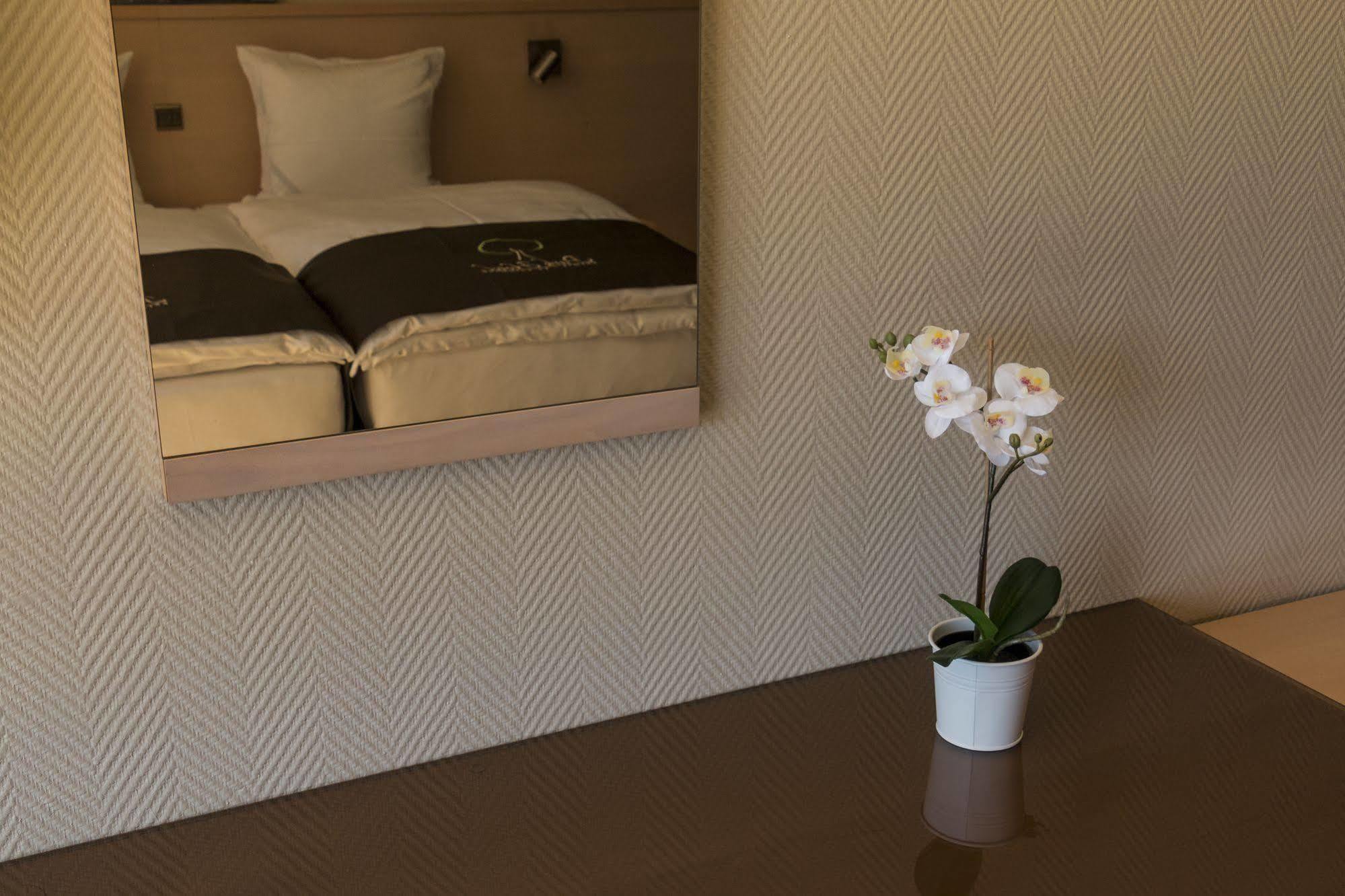 Park Hotel Kelmis ภายนอก รูปภาพ