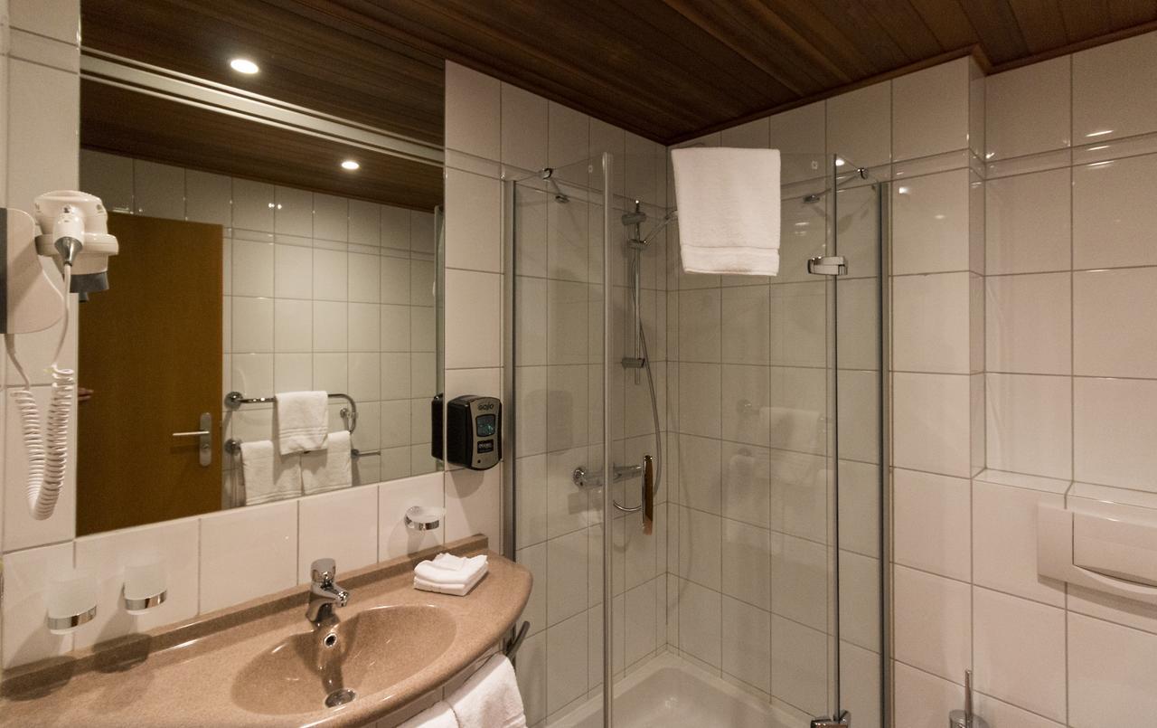 Park Hotel Kelmis ภายนอก รูปภาพ
